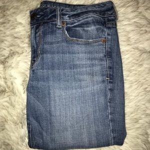 Women’s American Eagle Jeans LONG size 8 skinny